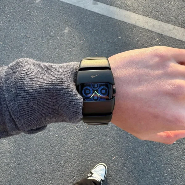 Nike D-line Analog Blue