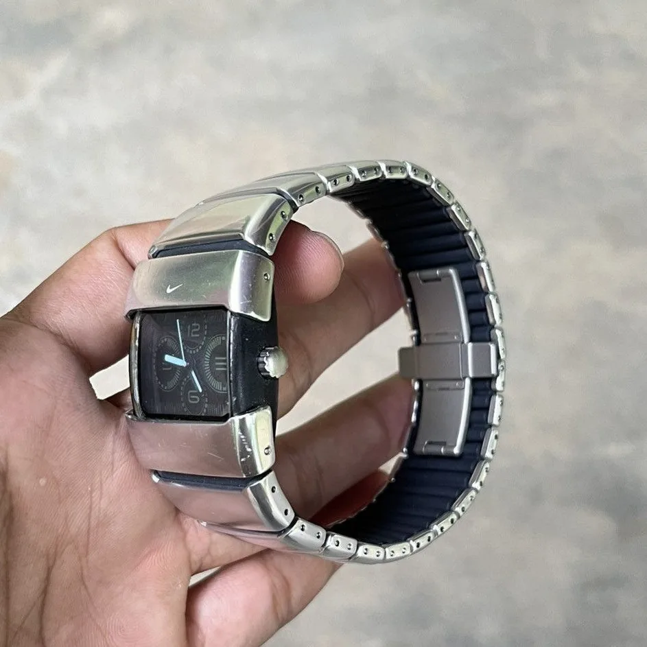 Nike D-line Analog Blue Silver