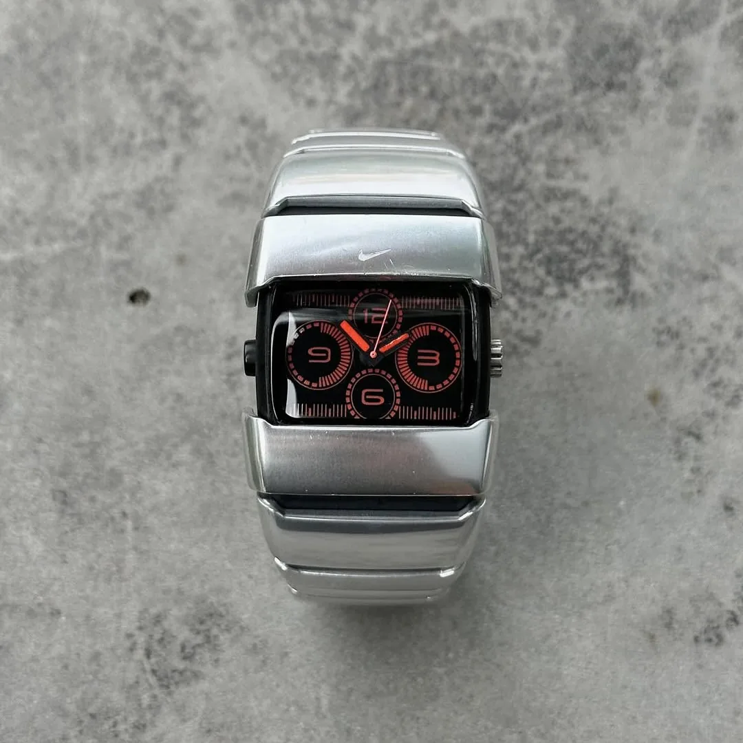 Nike D-line Analog Orange