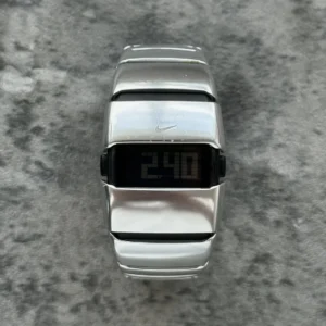 Nike D-line Digital Silver